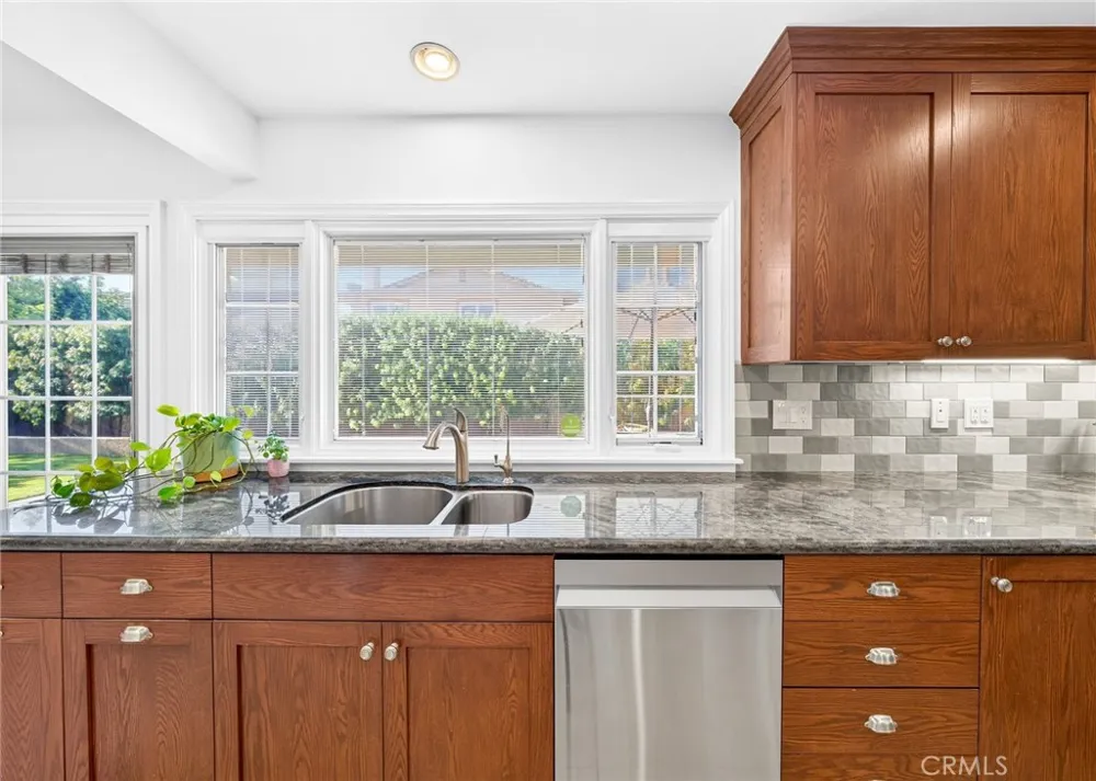 5291 Kenilworth Huntington Beach, CA 92649