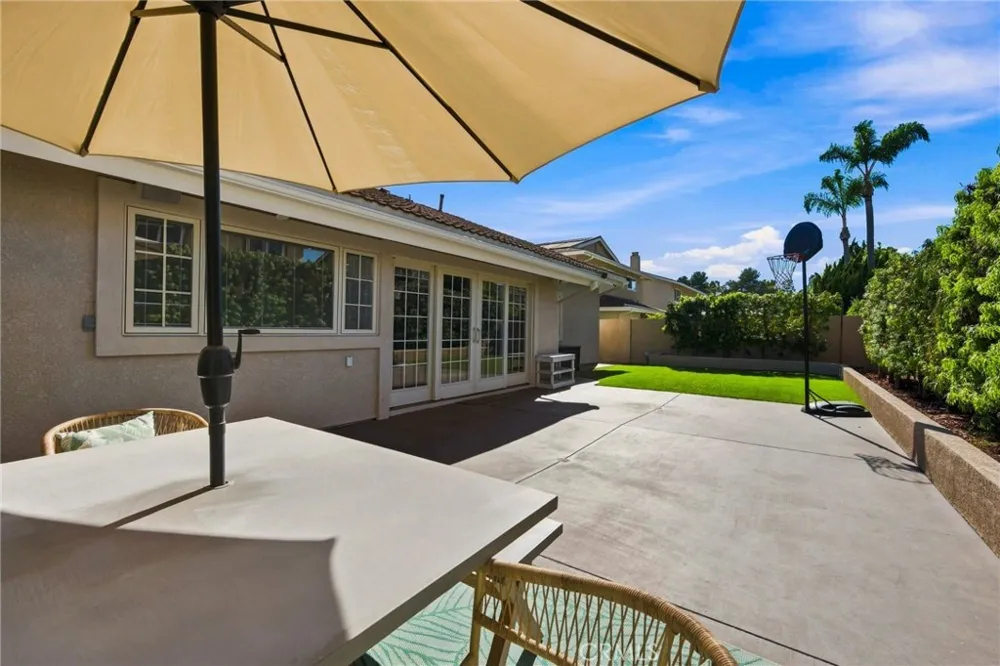 5291 Kenilworth Huntington Beach, CA 92649