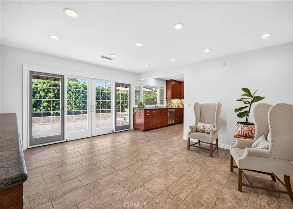 5291 Kenilworth Huntington Beach, CA 92649