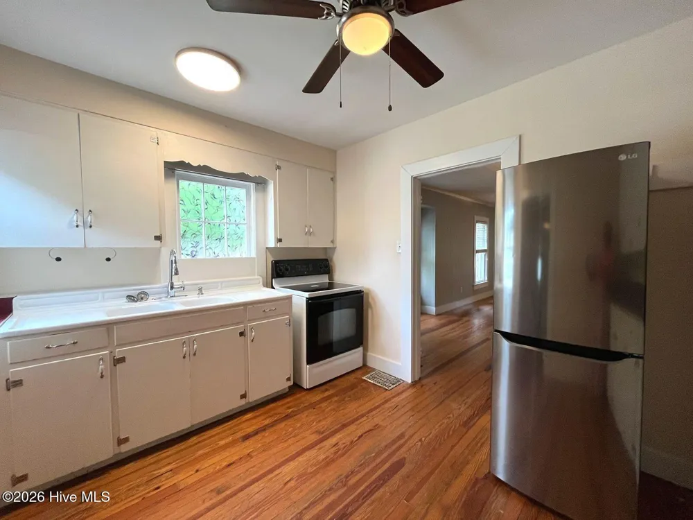 380 Leak Street Southern Pines, NC 28387