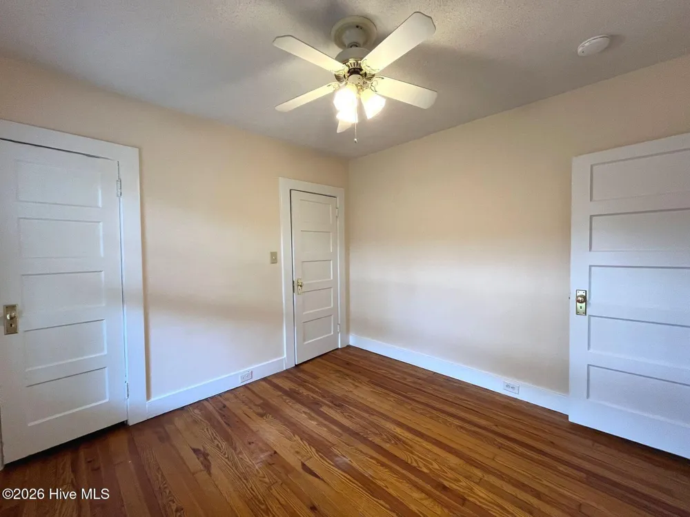 380 Leak Street Southern Pines, NC 28387