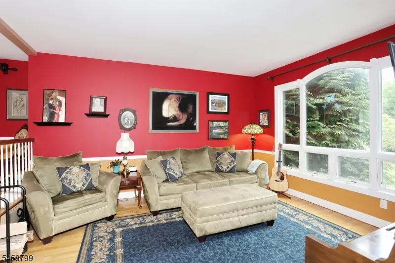 121 Magee Rd Ringwood, NJ 07456