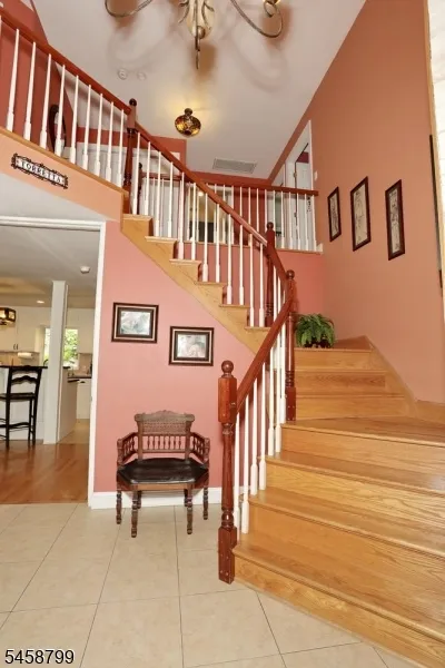 121 Magee Rd Ringwood, NJ 07456