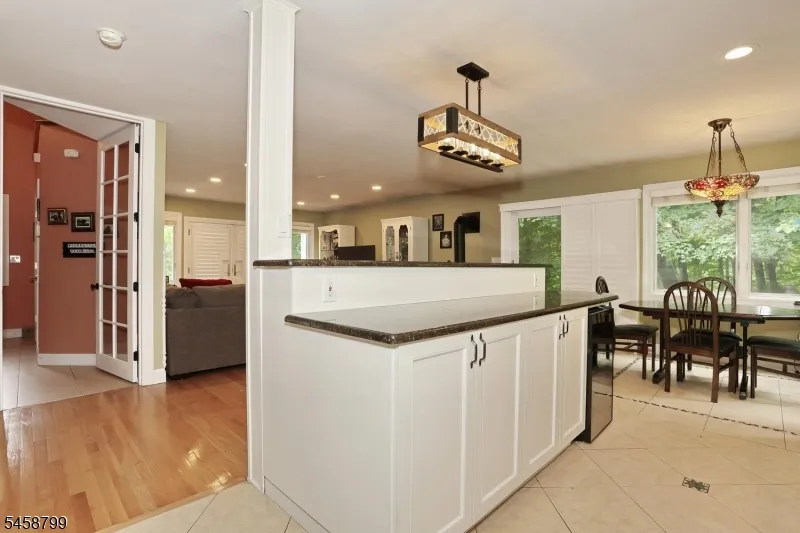 121 Magee Rd Ringwood, NJ 07456