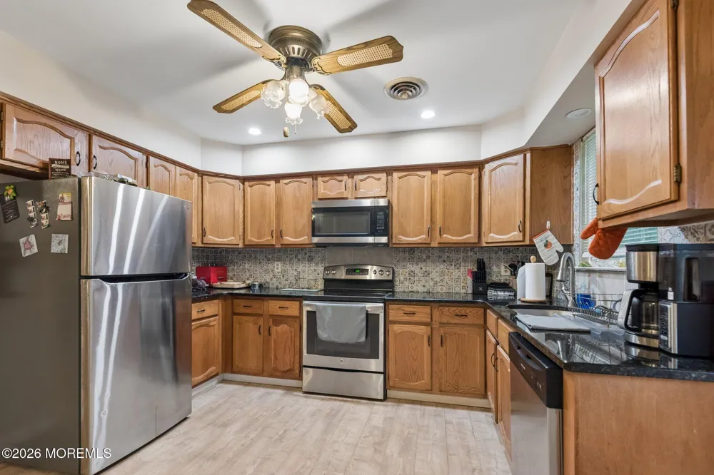 6 Alpine Road #B Whiting, NJ 08759