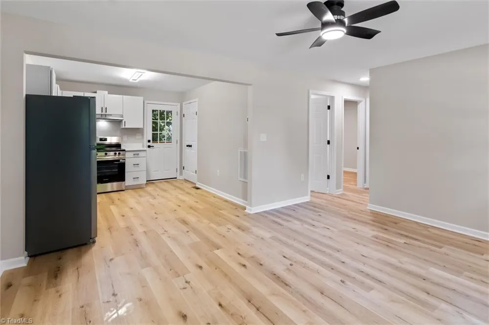 1009 Sykes Avenue Greensboro, NC 27405