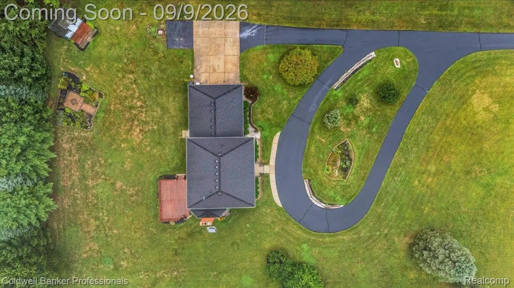 1405 McKail Road Addison Township, MI 48367