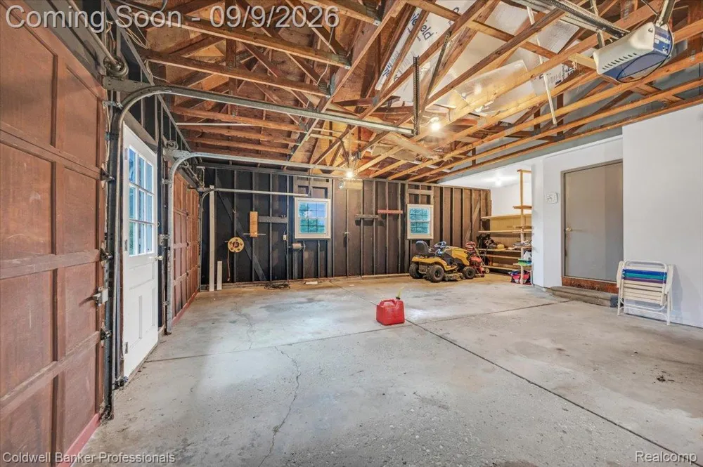 1405 McKail Road Addison Township, MI 48367