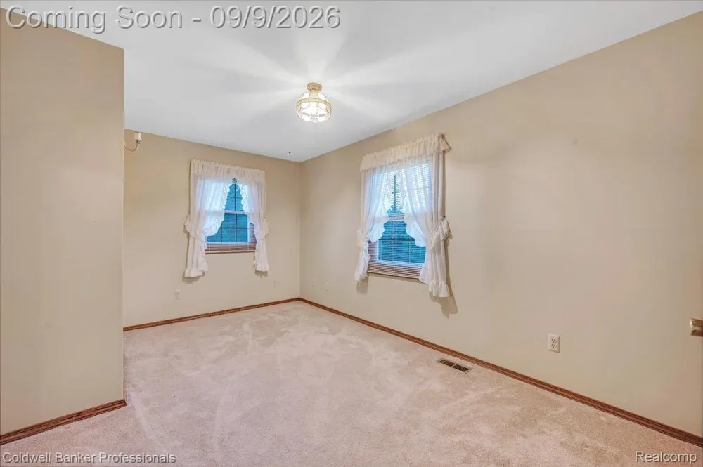 1405 McKail Road Addison Township, MI 48367