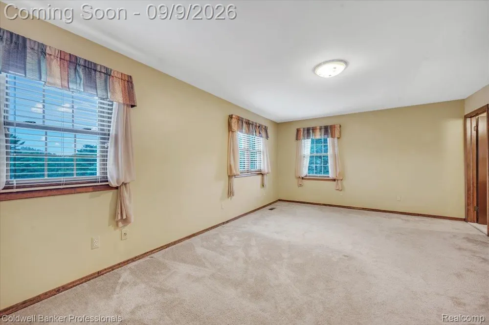 1405 McKail Road Addison Township, MI 48367