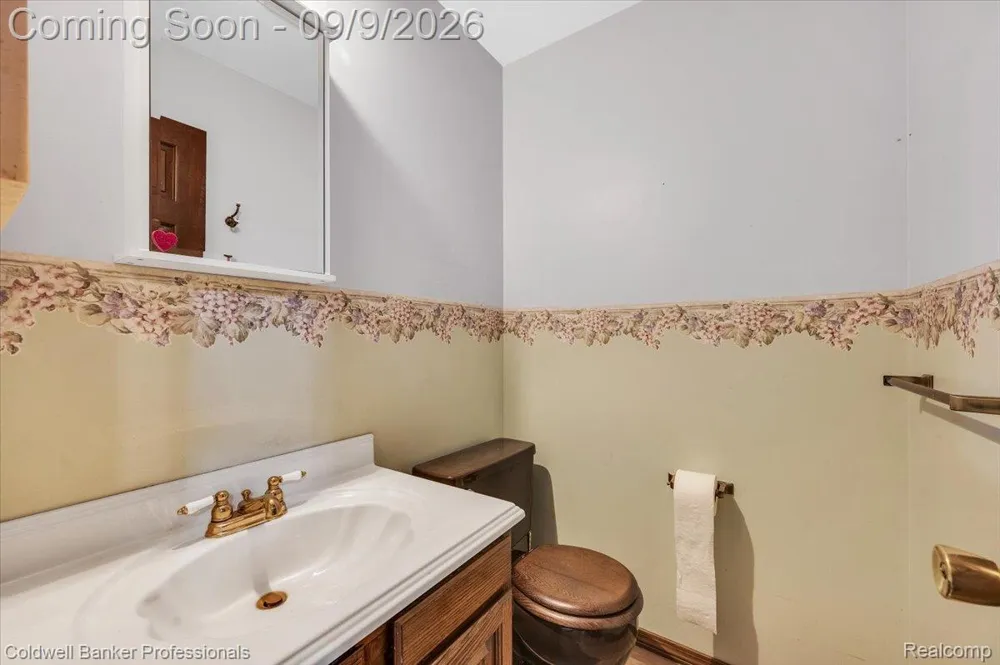 1405 McKail Road Addison Township, MI 48367
