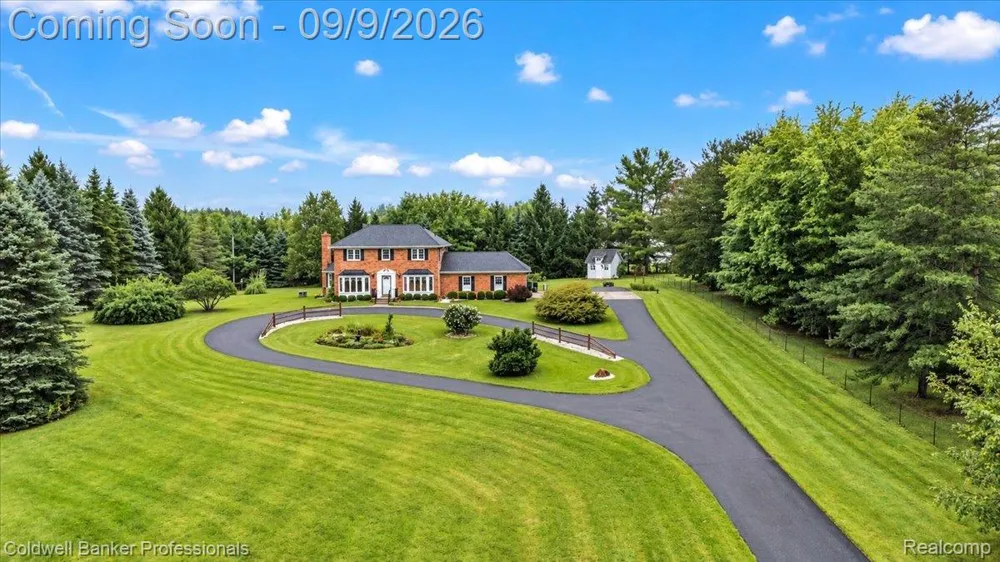 1405 McKail Road Addison Township, MI 48367