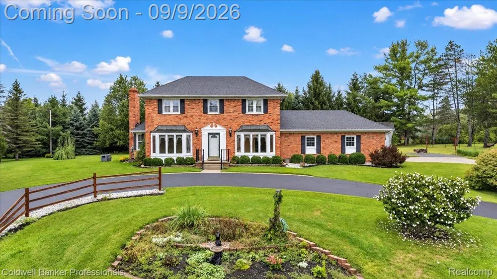 1405 McKail Road Addison Township, MI 48367