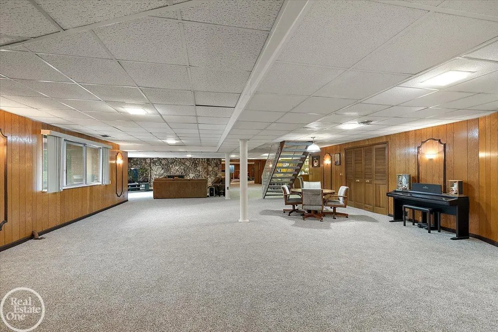 21266 Balfour Street Clinton Charter Township, MI 48036
