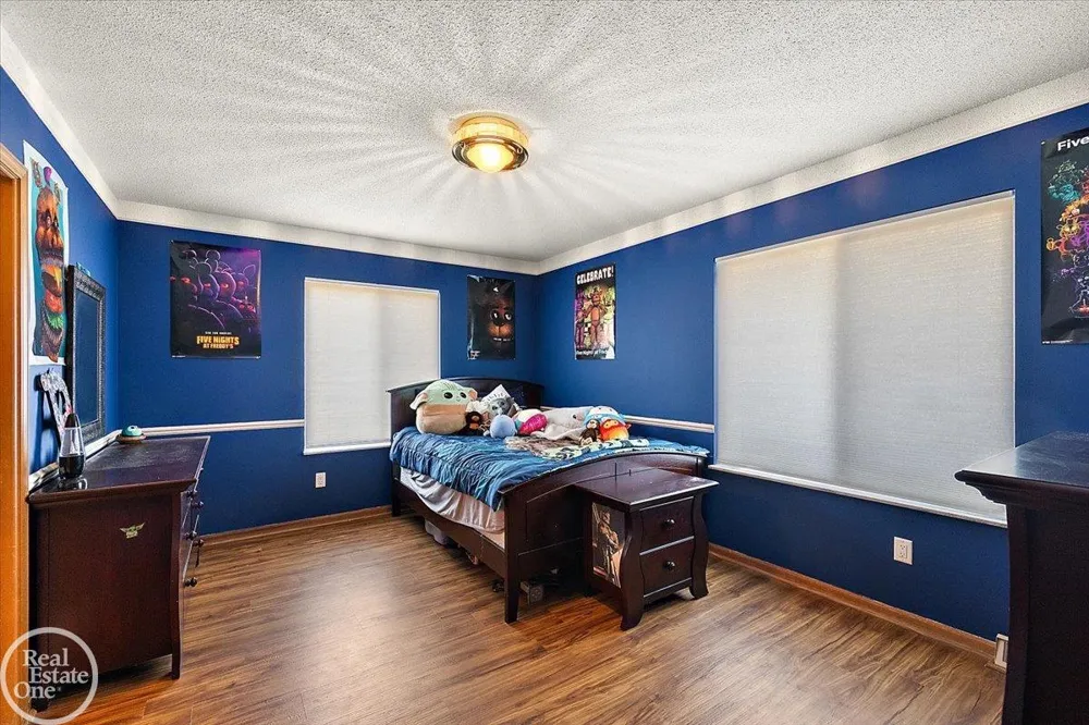 21266 Balfour Street Clinton Charter Township, MI 48036