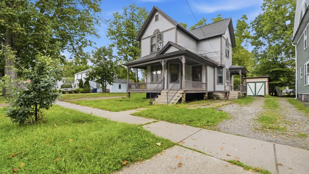 712 W Walnut Street Kalamazoo City, MI 49007