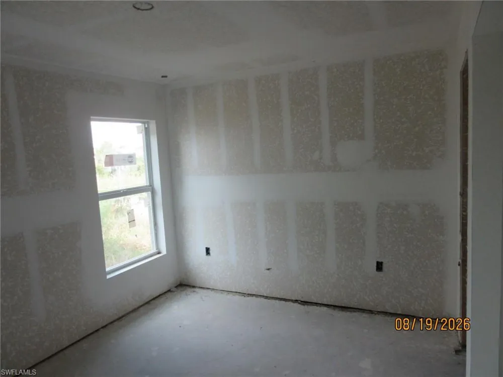 3931 NE 12th Avenue Cape Coral, FL 33909