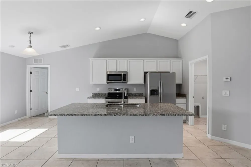 1736 NE 1st Avenue Cape Coral, FL 33909