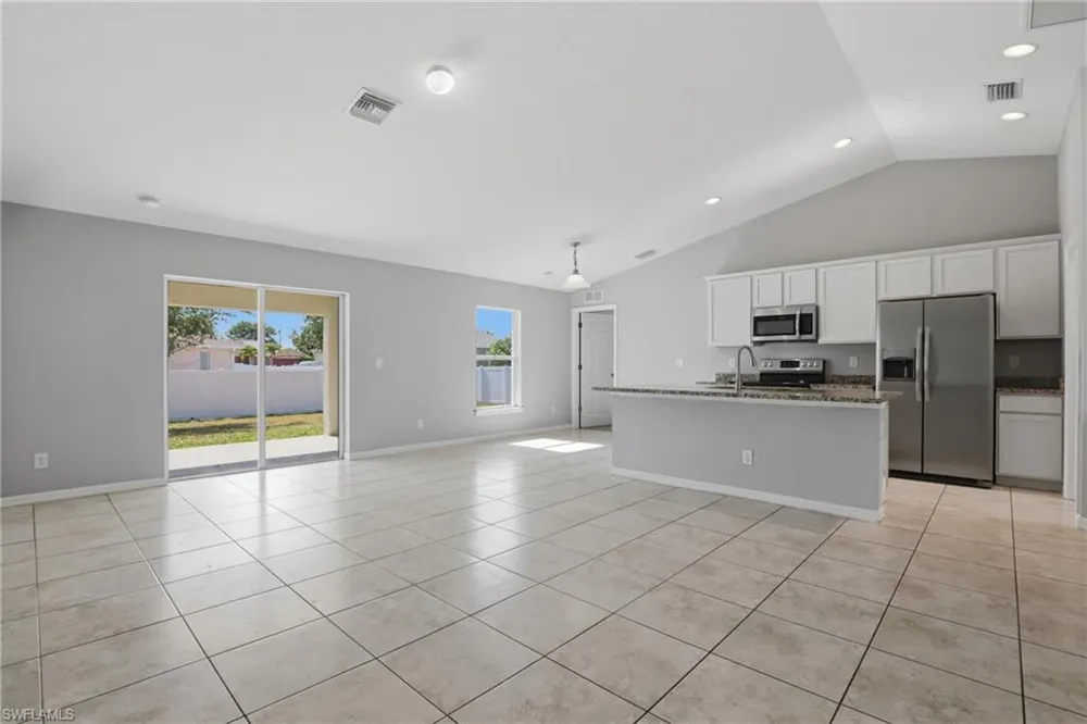 1736 NE 1st Avenue Cape Coral, FL 33909