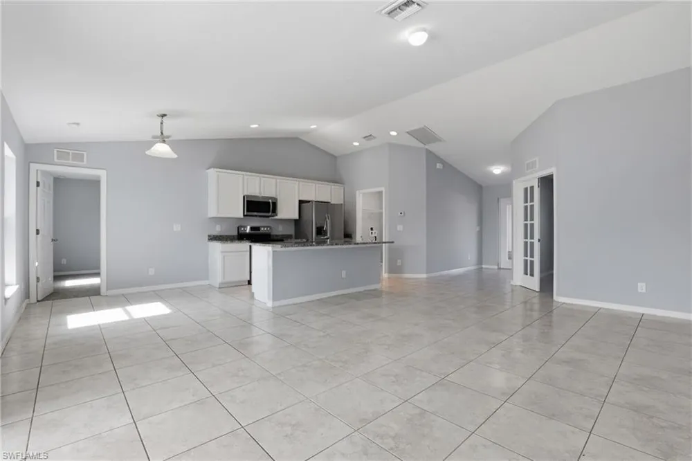 1736 NE 1st Avenue Cape Coral, FL 33909