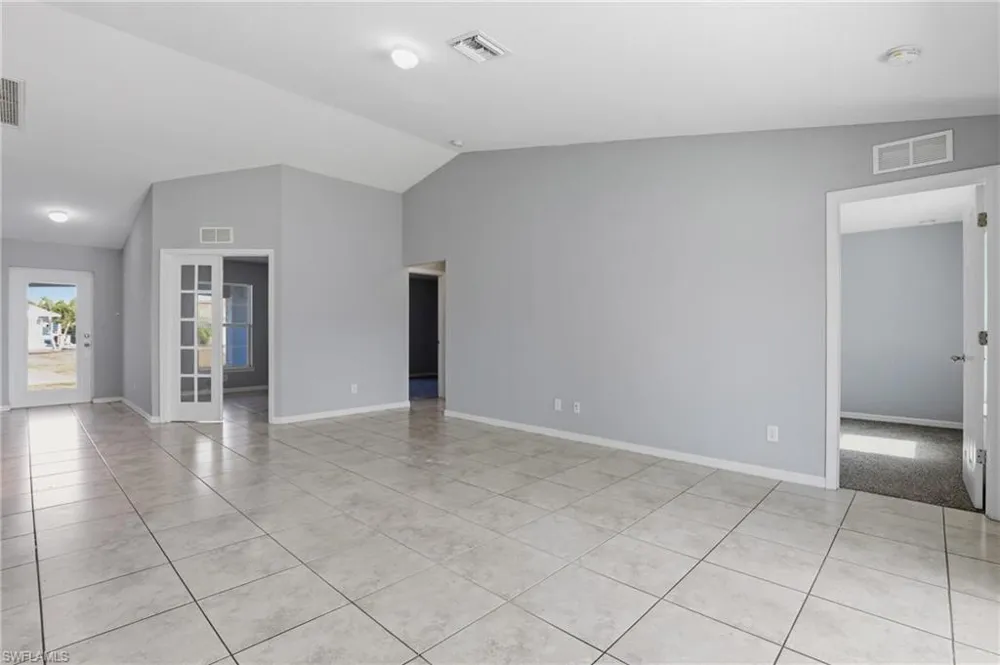 1736 NE 1st Avenue Cape Coral, FL 33909