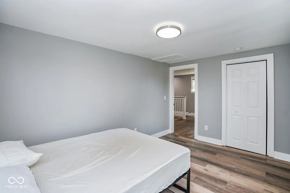 328 E 36th Street Anderson, IN 46013