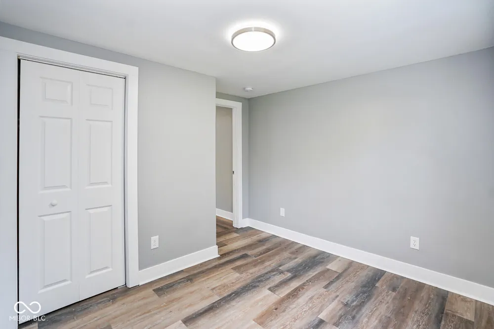 328 E 36th Street Anderson, IN 46013