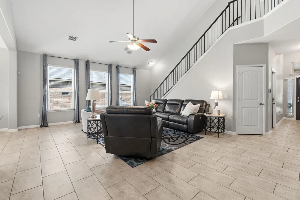 11913 Harpster Bend Austin, TX 78717