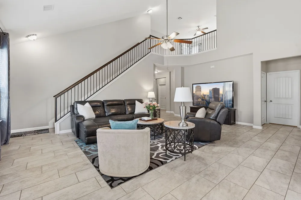 11913 Harpster Bend Austin, TX 78717