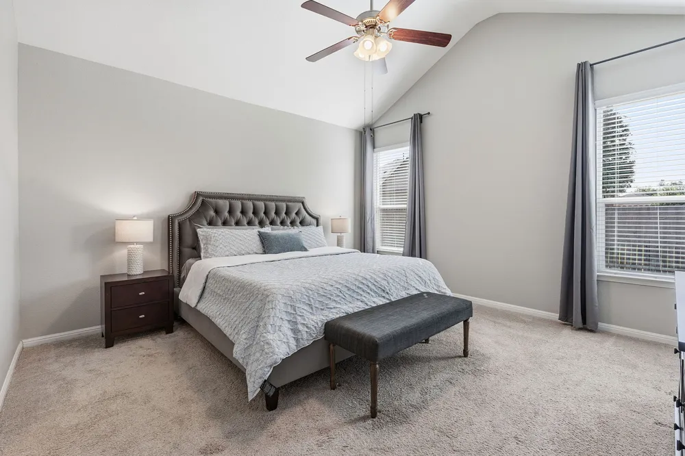 11913 Harpster Bend Austin, TX 78717