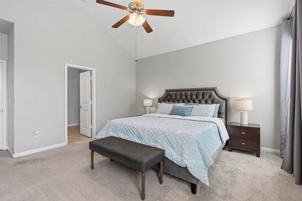 11913 Harpster Bend Austin, TX 78717