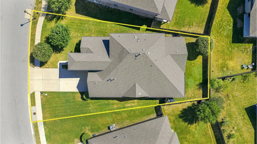 11913 Harpster Bend Austin, TX 78717