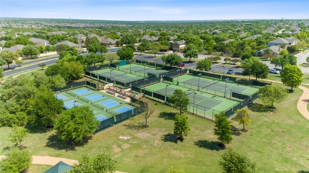11913 Harpster Bend Austin, TX 78717