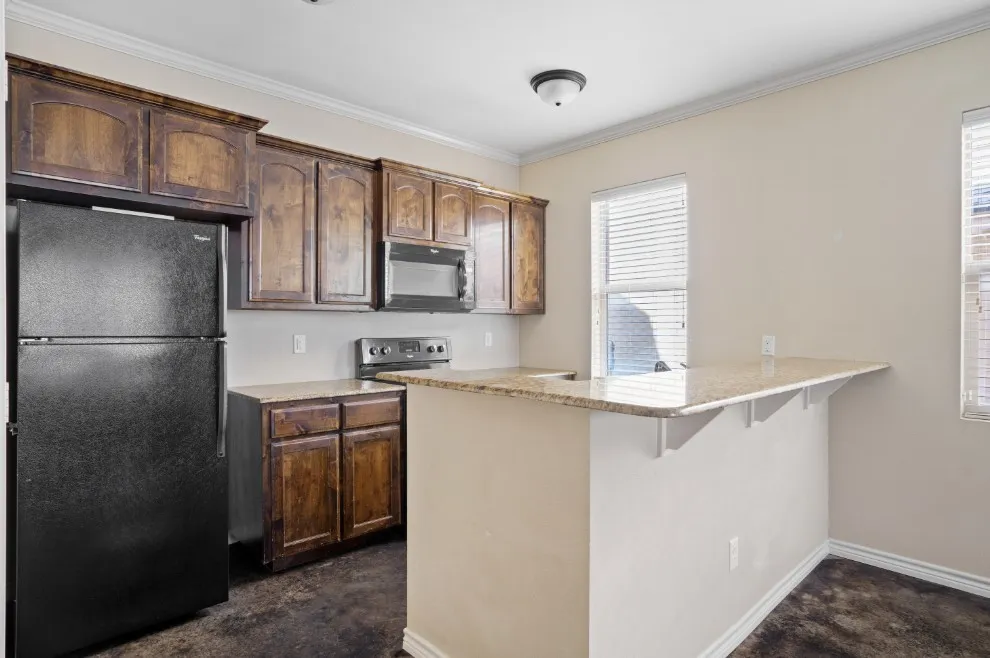 104 College Avenue Fort Worth, TX 76104