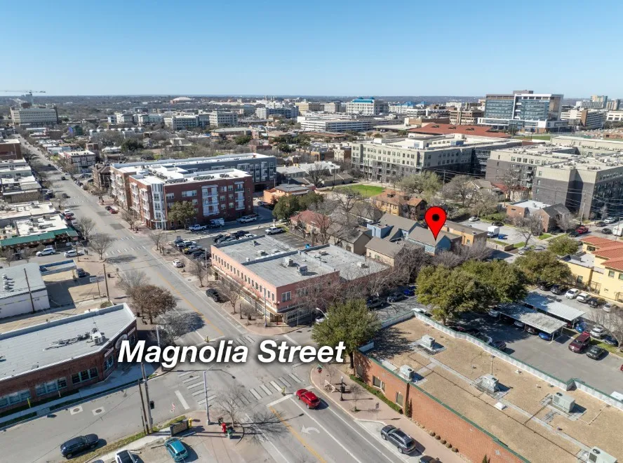 104 College Avenue Fort Worth, TX 76104