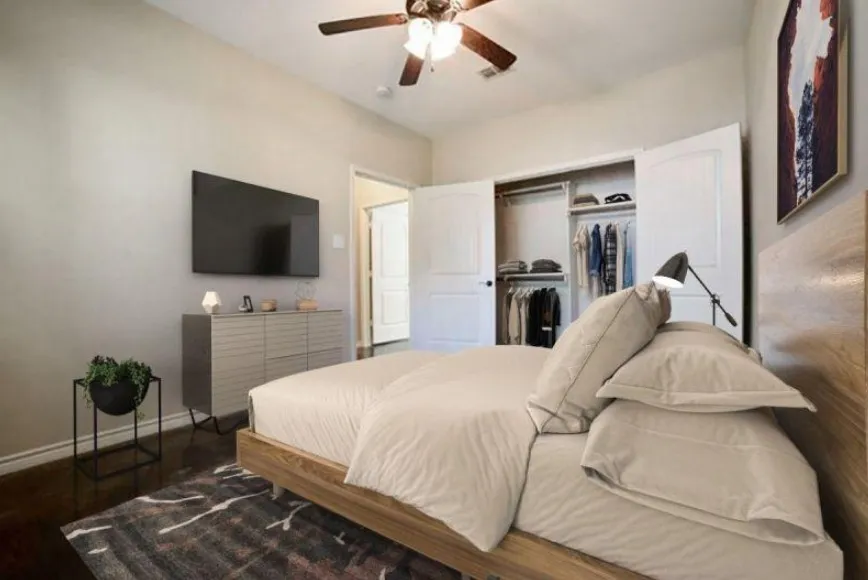 104 College Avenue Fort Worth, TX 76104