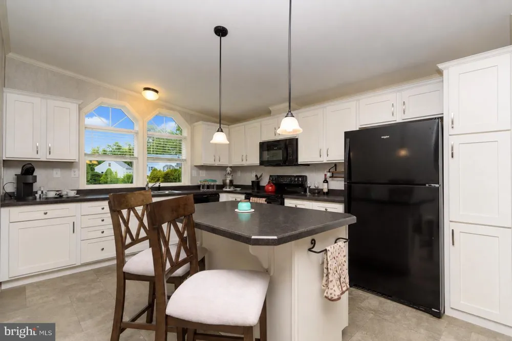 2002 PERILLI DRIVE Telford, PA 18969