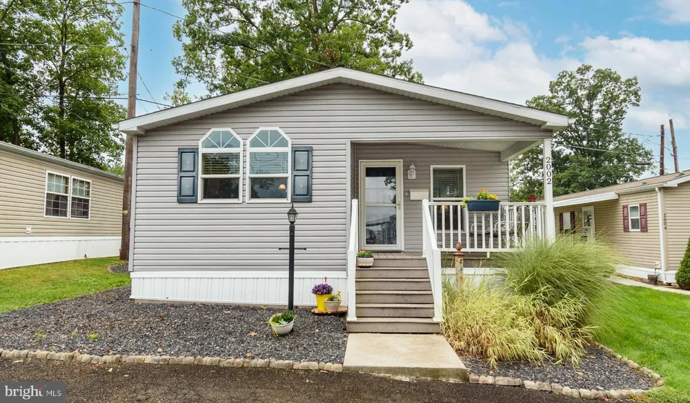 2002 PERILLI DRIVE Telford, PA 18969