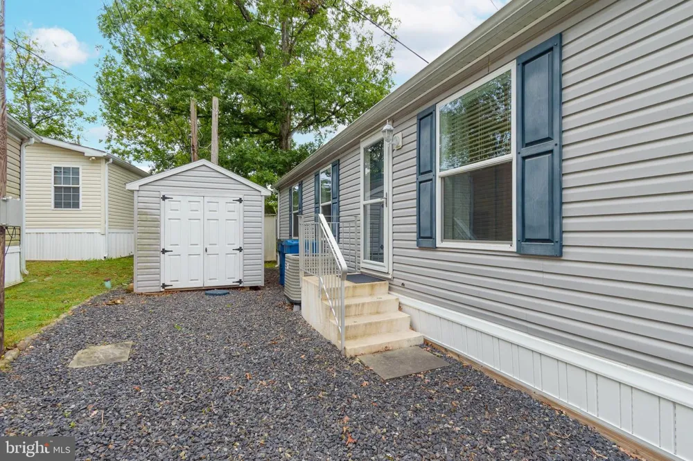 2002 PERILLI DRIVE Telford, PA 18969