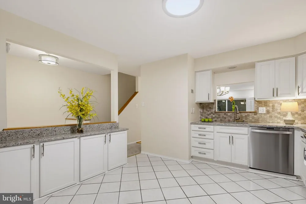 11767 STONEGATE LANE Columbia, MD 21044