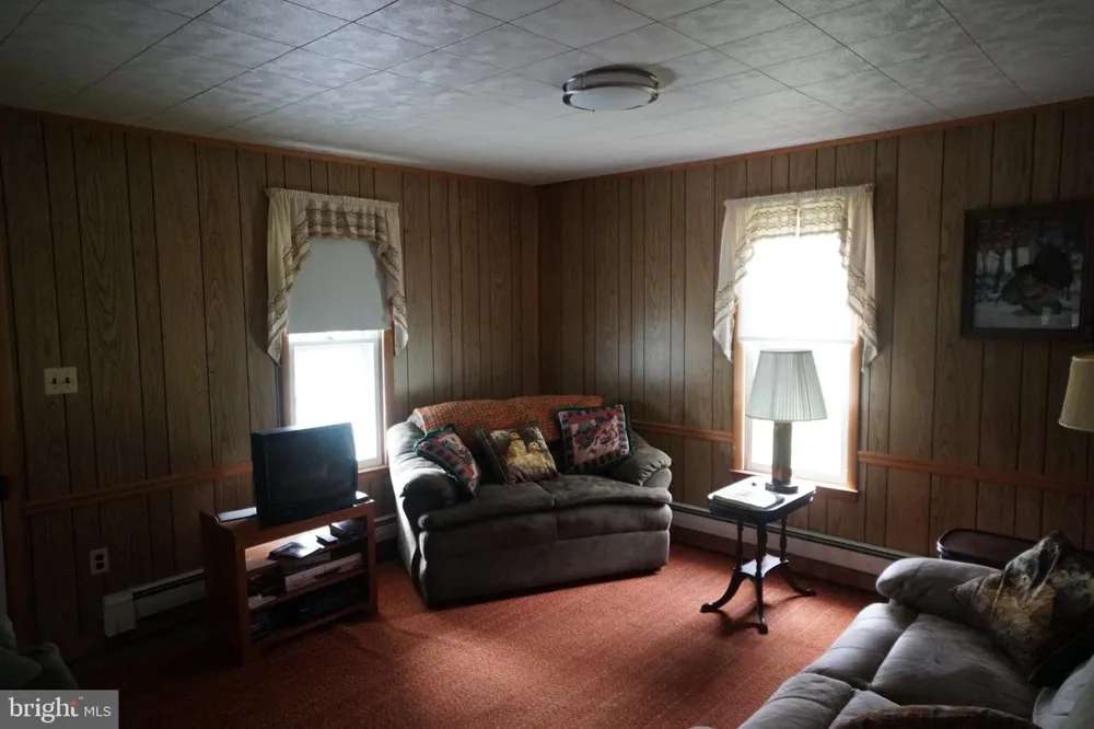 242 NEWMAN LANE Franklin, WV 26807