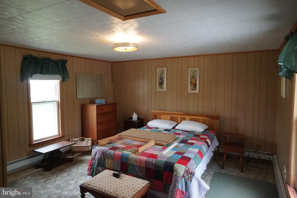 242 NEWMAN LANE Franklin, WV 26807