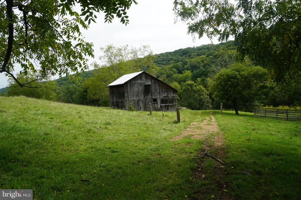 242 NEWMAN LANE Franklin, WV 26807