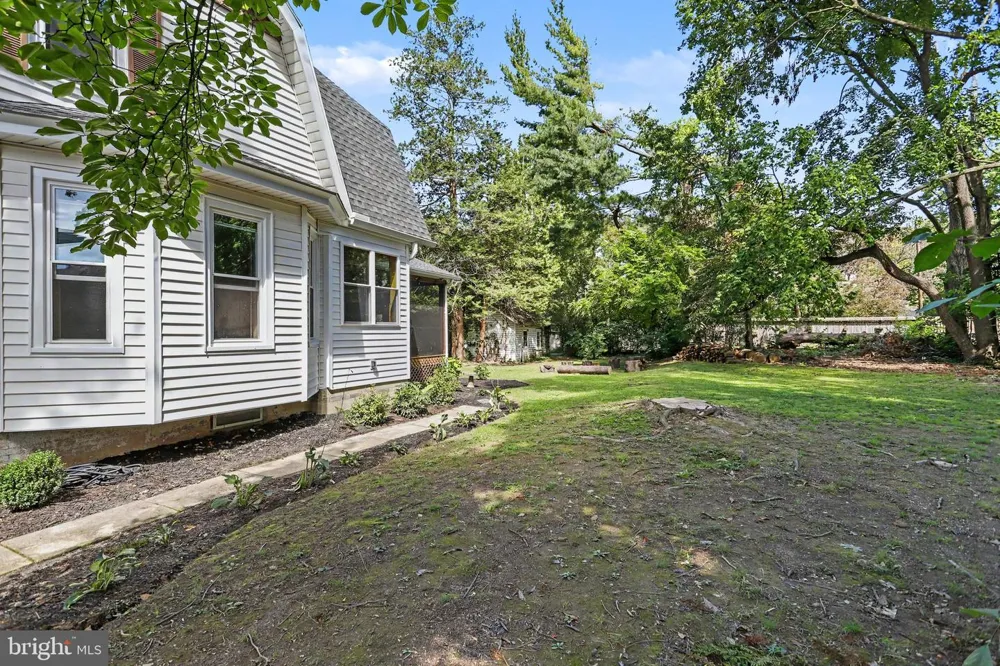2320 PAGE STREET Camp Hill, PA 17011