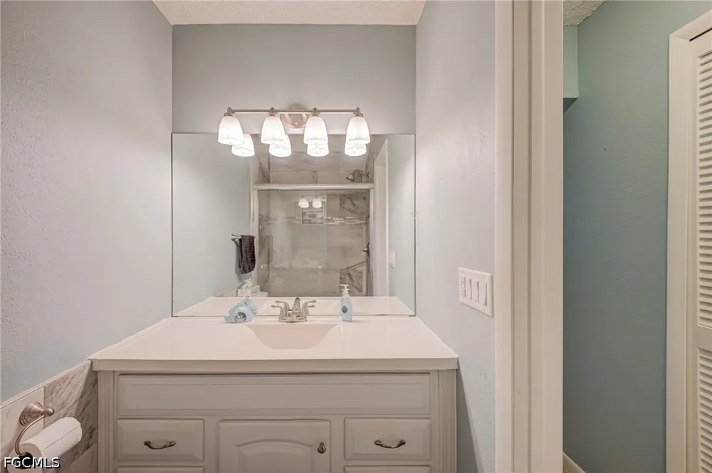 Vincennes Street #204 Cape Coral, FL 33904