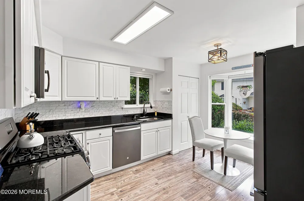 1902 Buckingham Circle Middletown, NJ 07748
