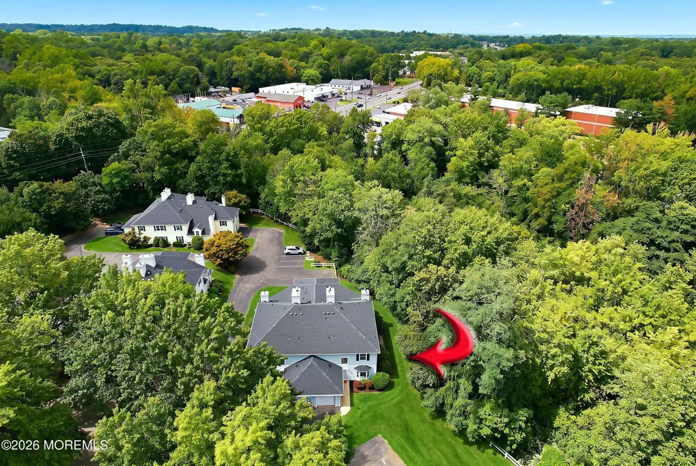 1902 Buckingham Circle Middletown, NJ 07748