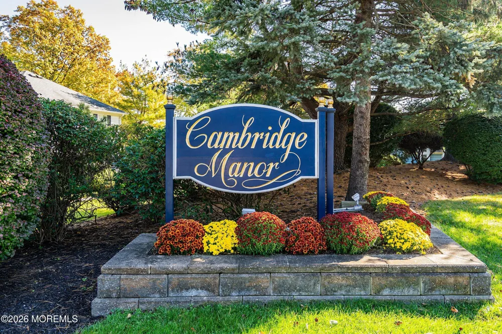 1902 Buckingham Circle Middletown, NJ 07748