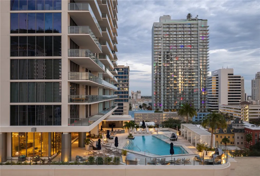 275 1ST AVENUE S #3604 St Petersburg, FL 33701