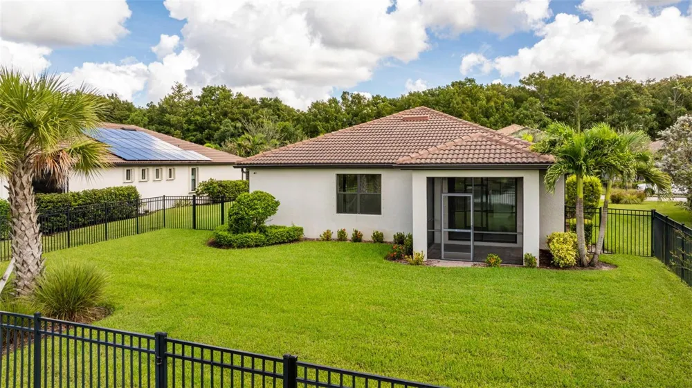 3421 HAMPTON BOULEVARD Alva, FL 33920
